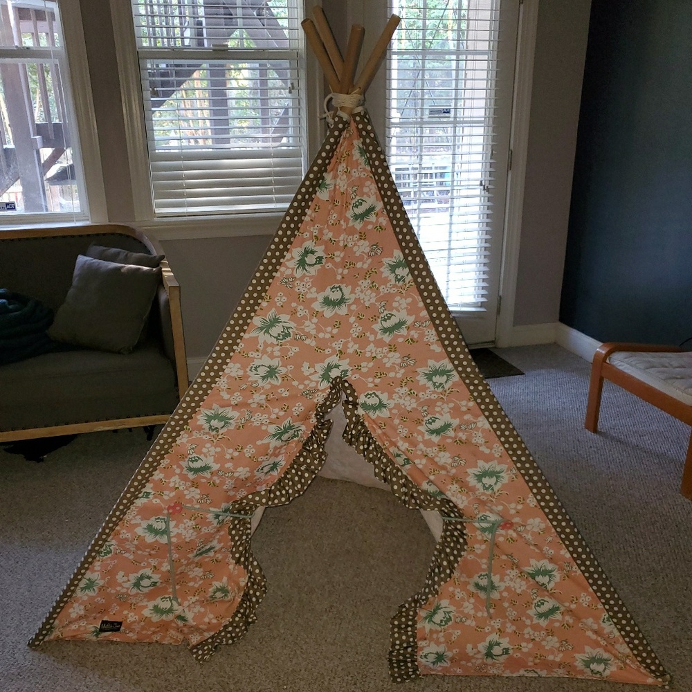 🦚Matilda Jane Joanna Gaines Tent